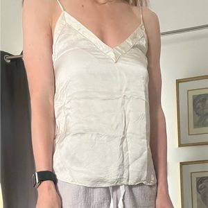 Wilfred Pursuit Camisole Cupro Spaghetti Strap Silky V-neck - Small